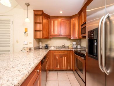 Kaanapali Beachfront Two Bedroom Vacation Condo